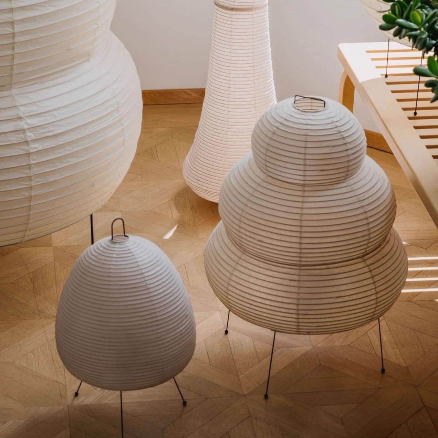 Akari Snowman Paper Table Lamp