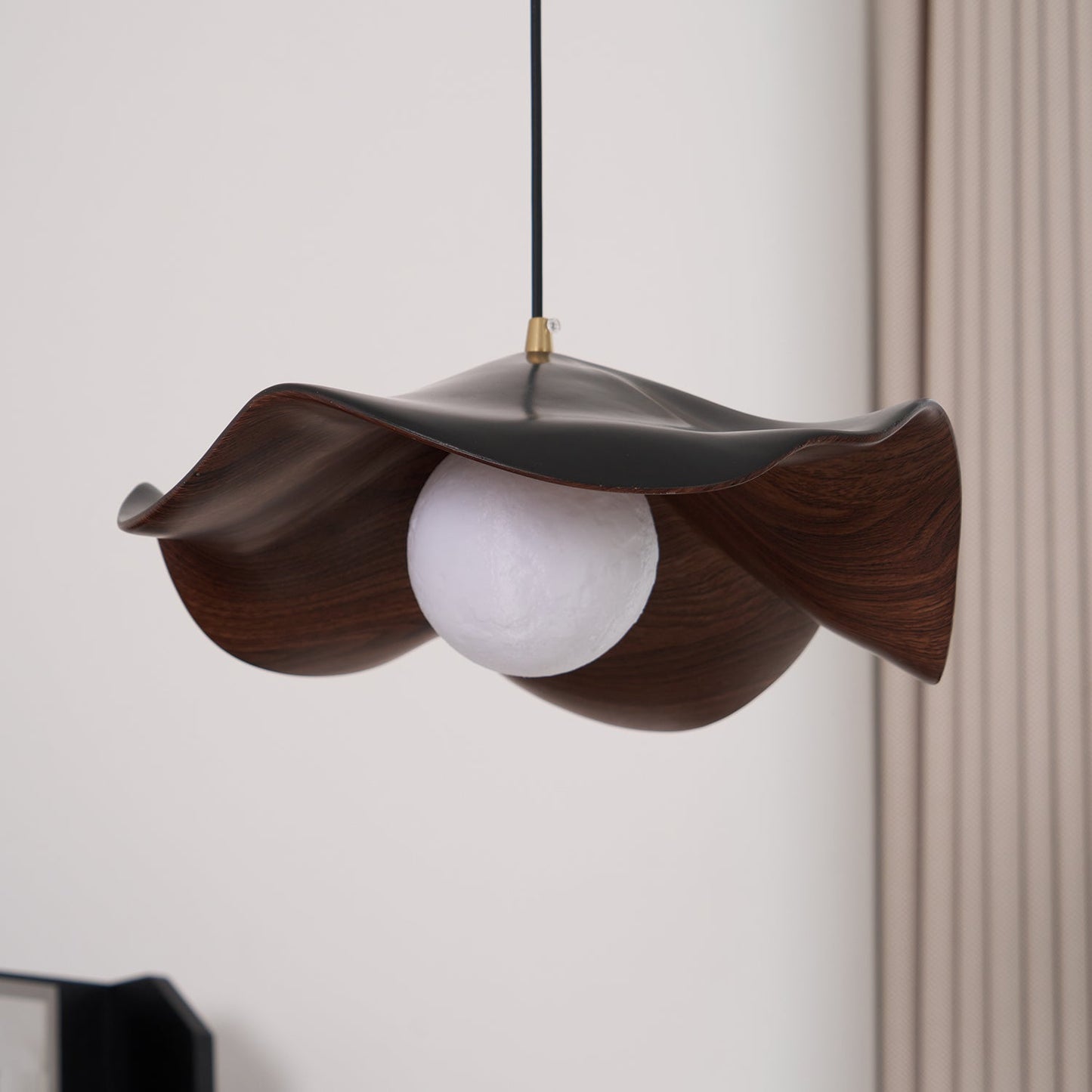 Kairo Lotus Pendant Light