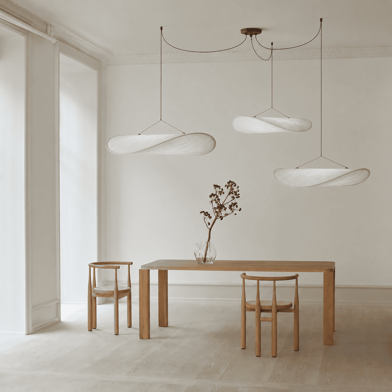 Hikari Flow Tyvek Pendant Light