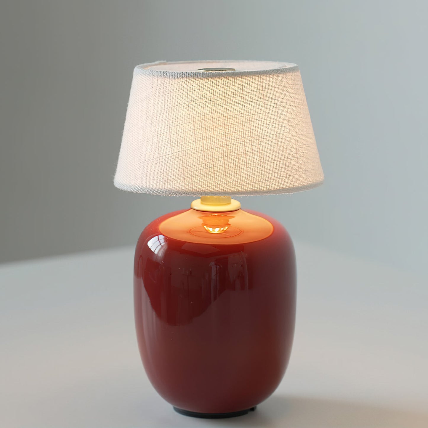 Hikari Petite Table Lamp