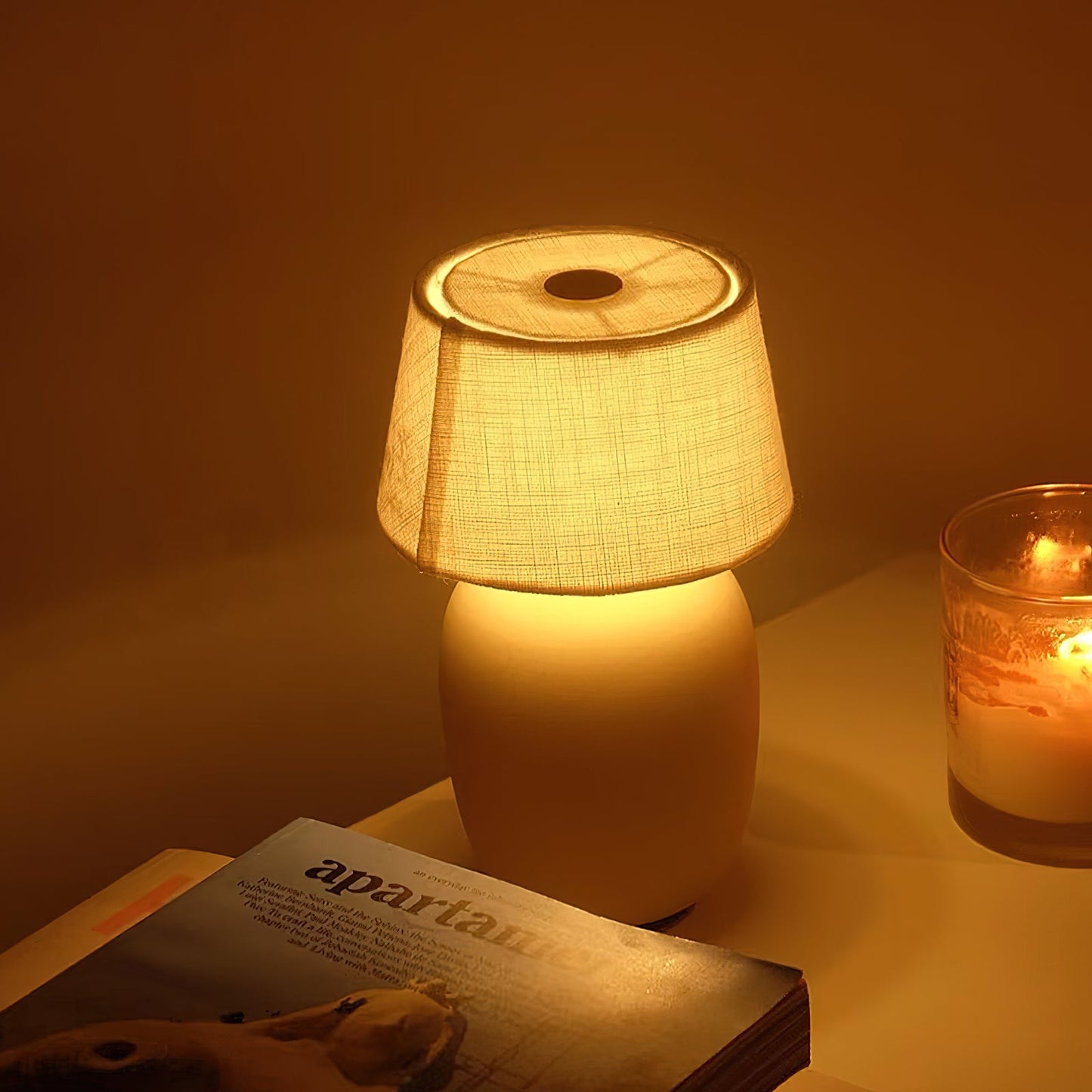Hikari Petite Table Lamp