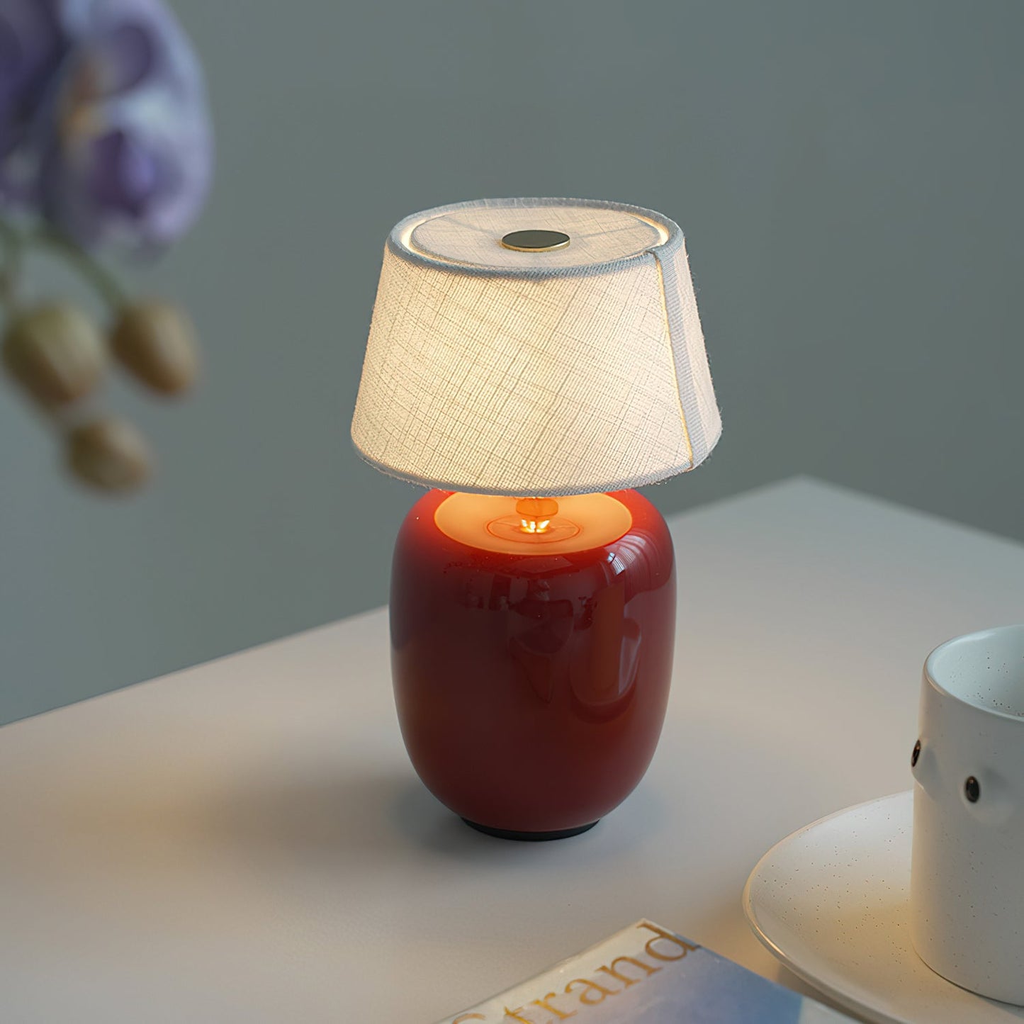 Hikari Petite Table Lamp