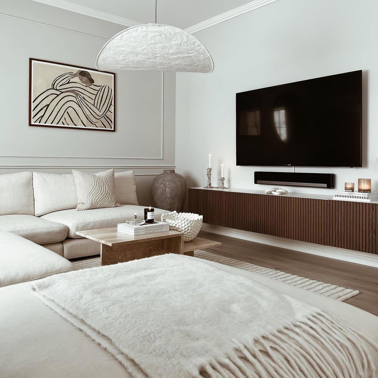 Hikari Flow Tyvek Pendant Light