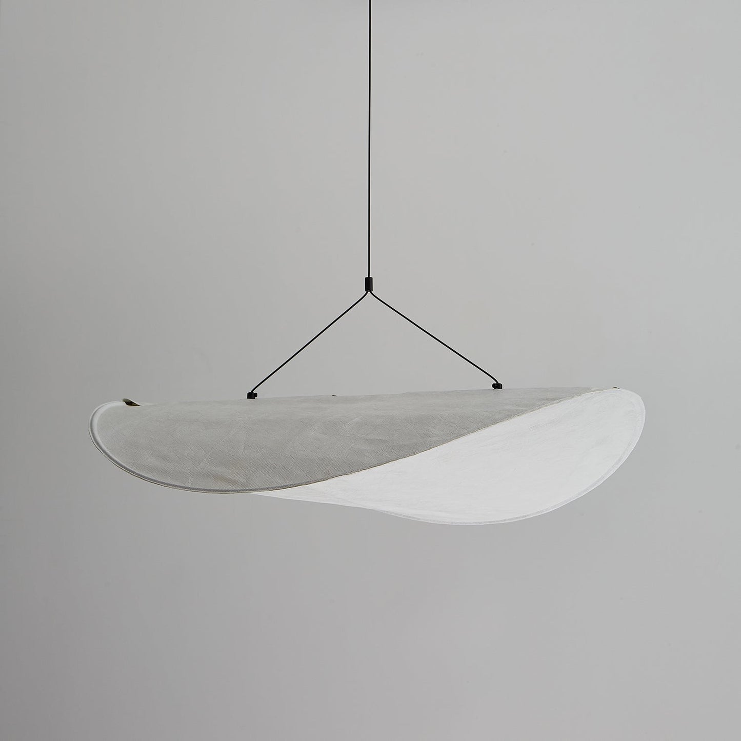 Hikari Flow Tyvek Pendant Light