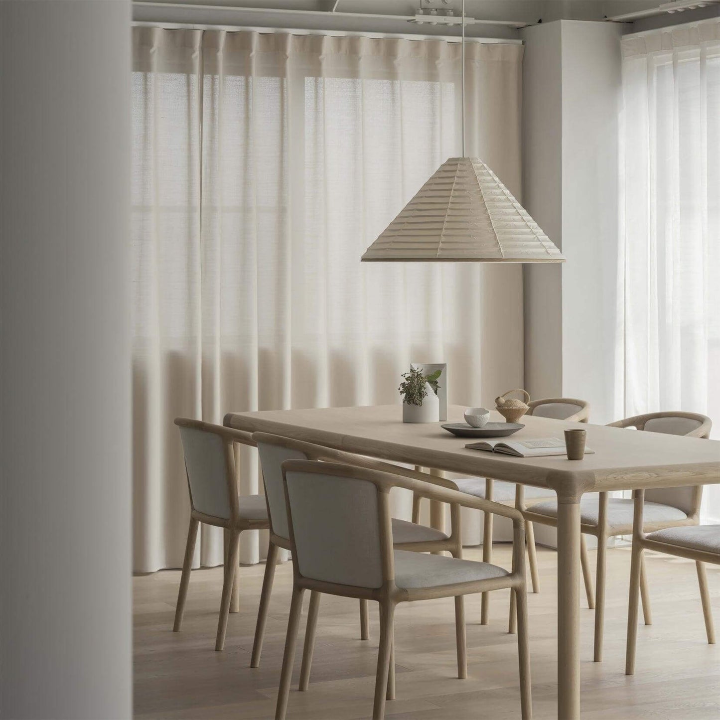 Akari Hat Paper Pendant Light