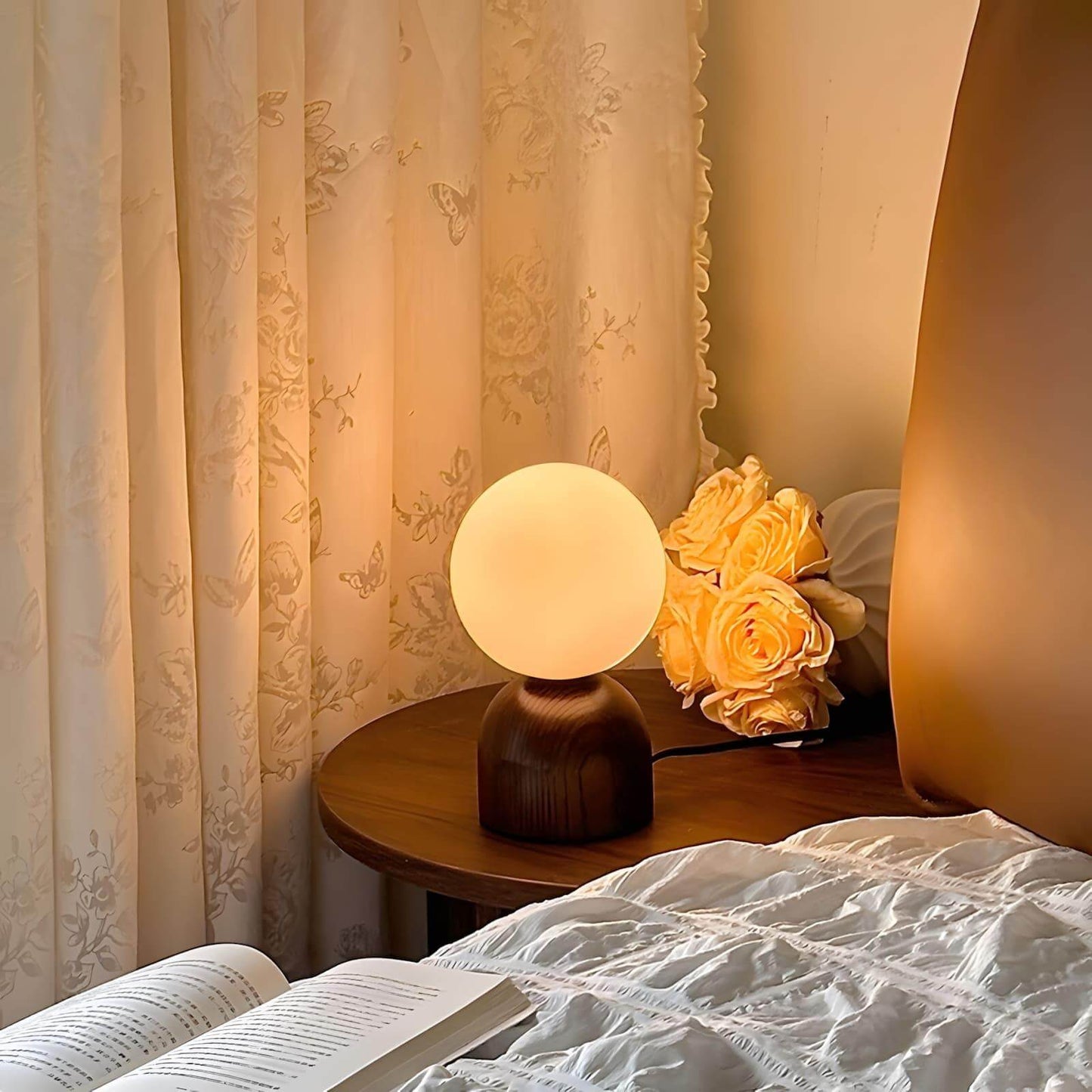 Kairo Wood Spheric Table Lamp