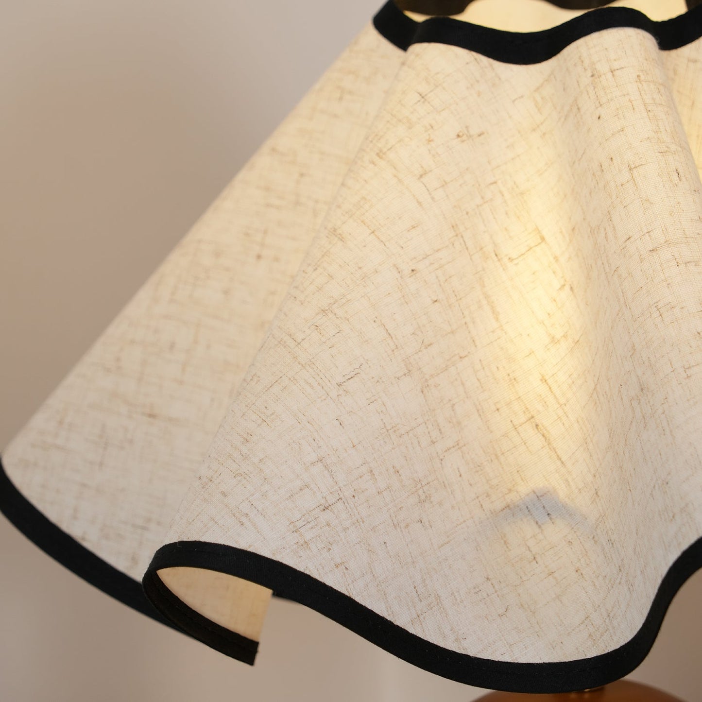 Kairo Lotus Wood Table Lamp