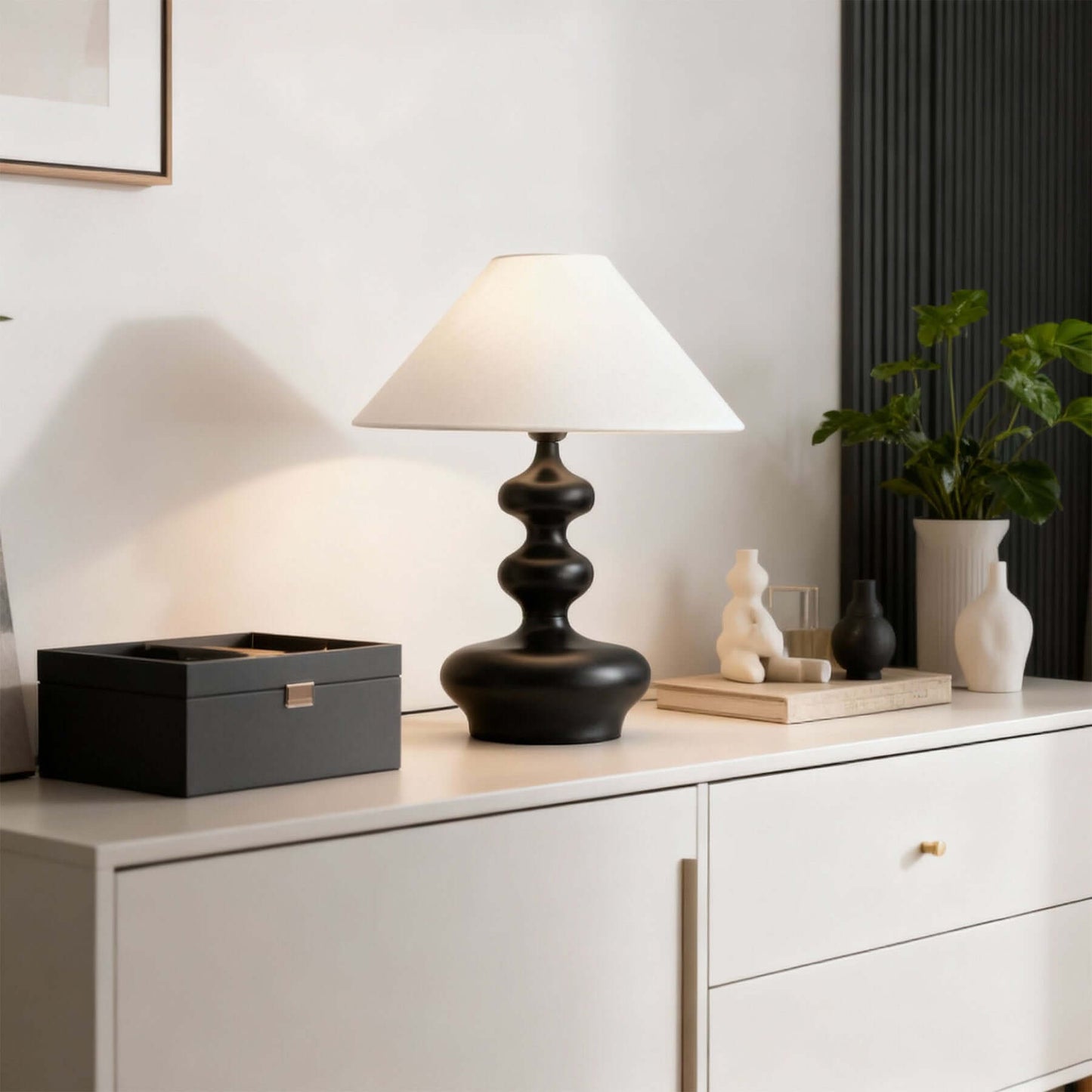 Kairo Sculptural Table Lamp