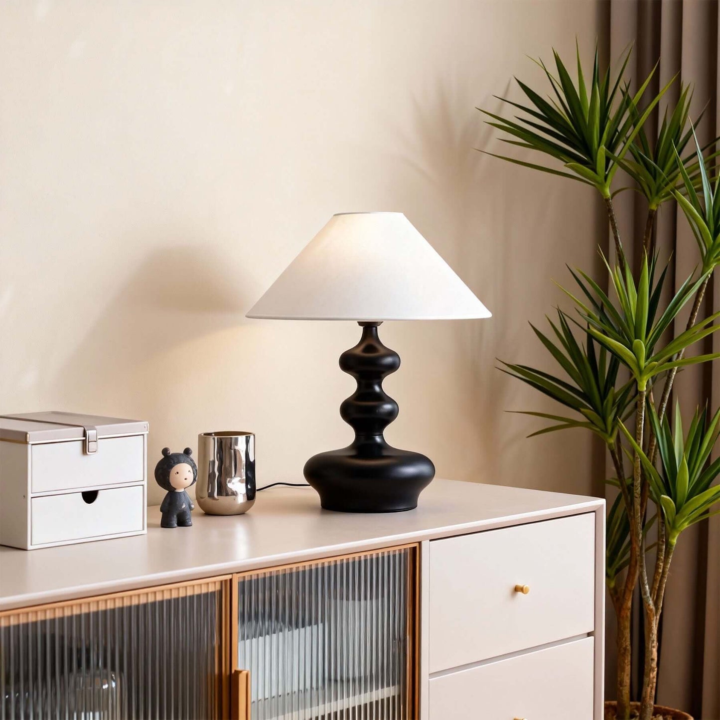 Kairo Sculptural Table Lamp